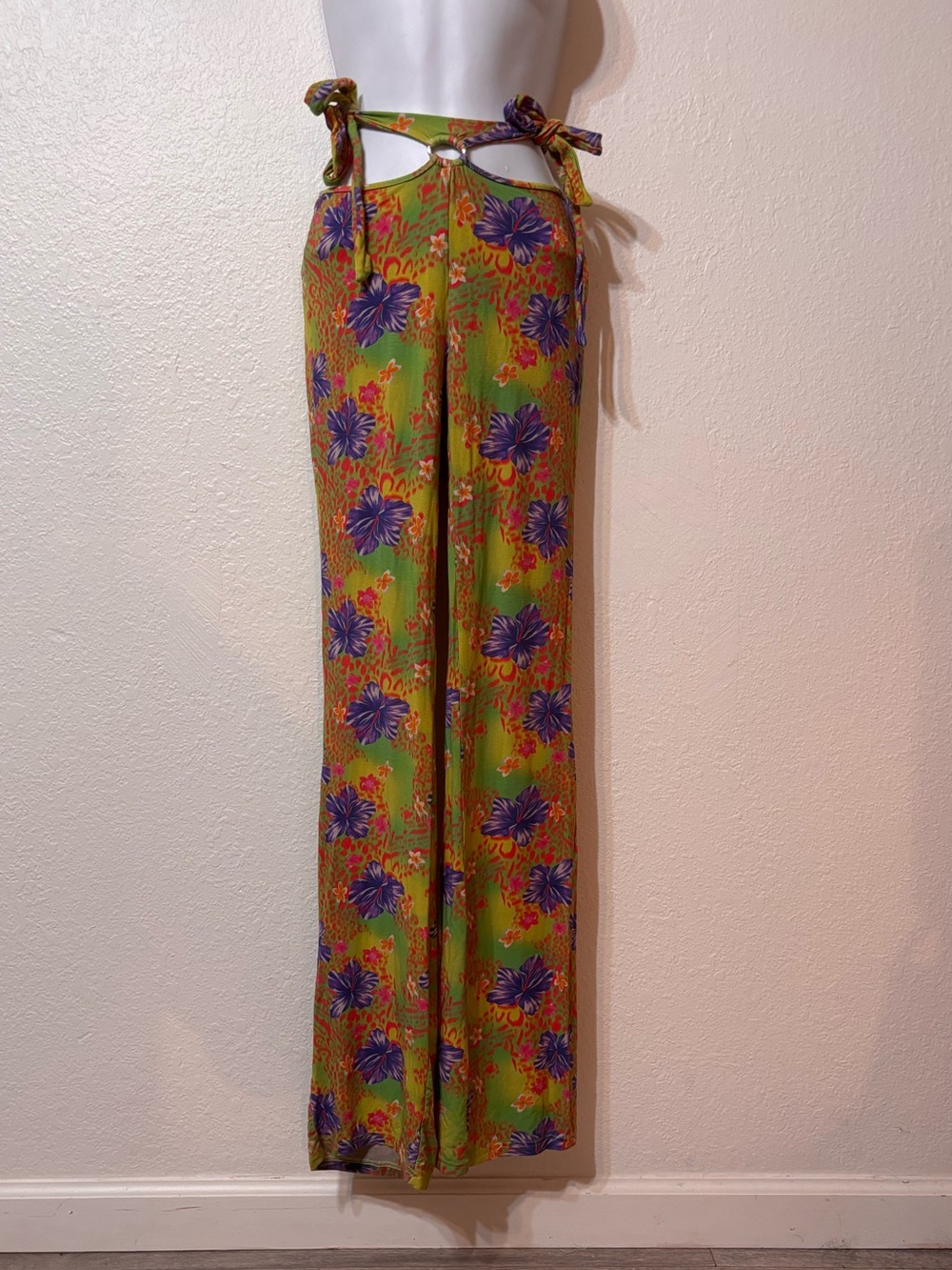 I.AM.GIA Fiorella Hibiscus Hawaiian Print Flare Pants Small